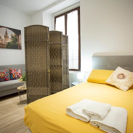Wish Suite Cervantes Sevilla Kültér fotó
