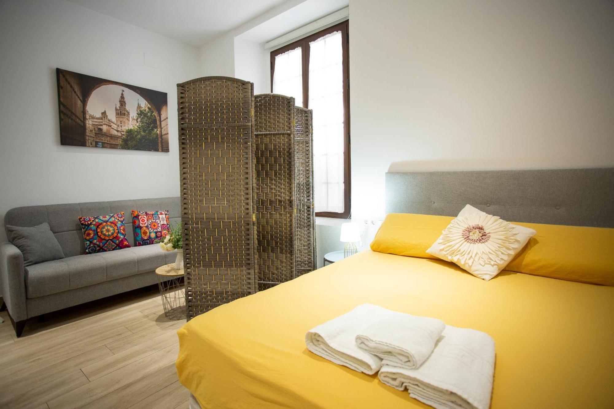 Wish Suite Cervantes Sevilla Kültér fotó
